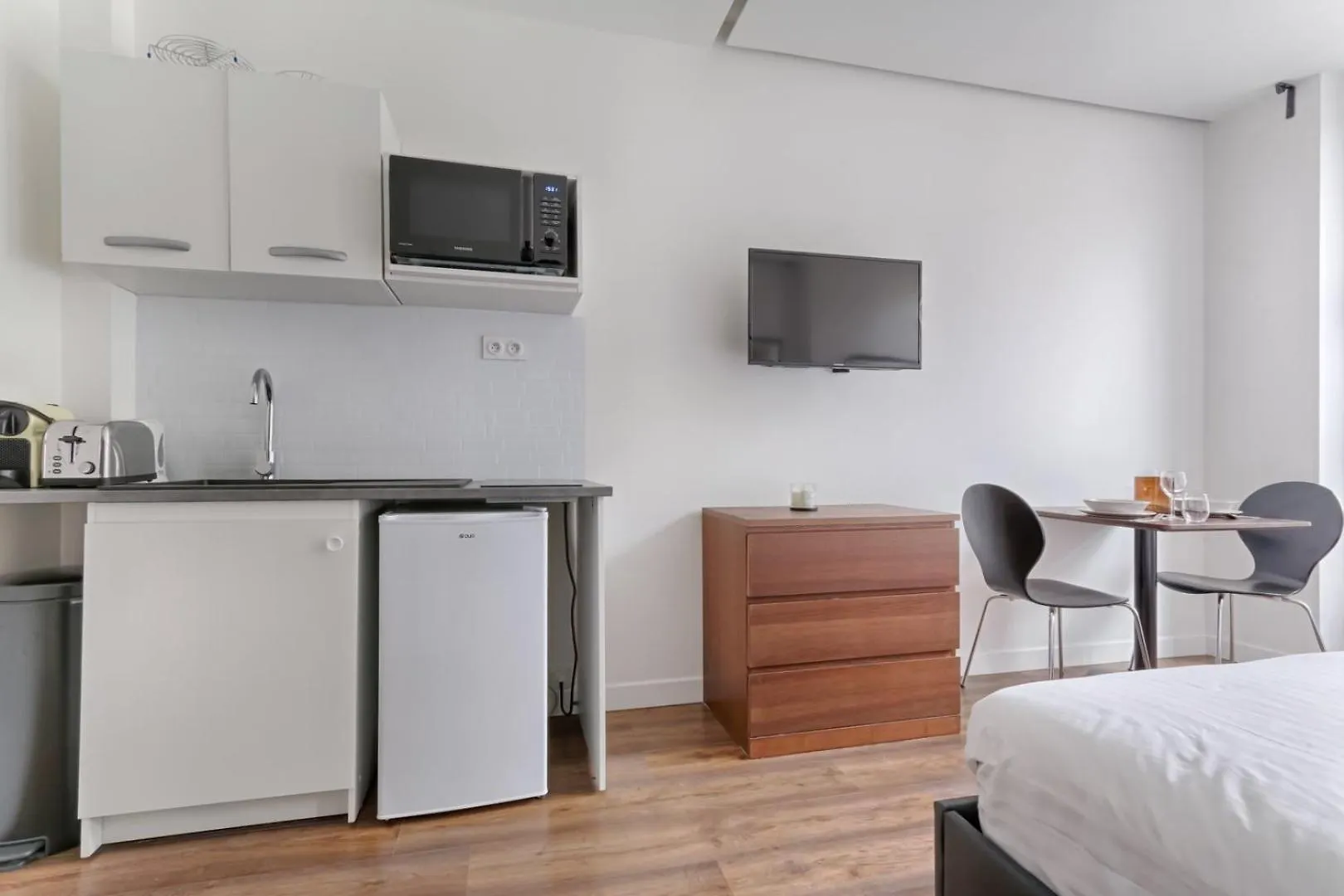 아파트 Tbs 312 - Charming Studio Near Marais District 파리
