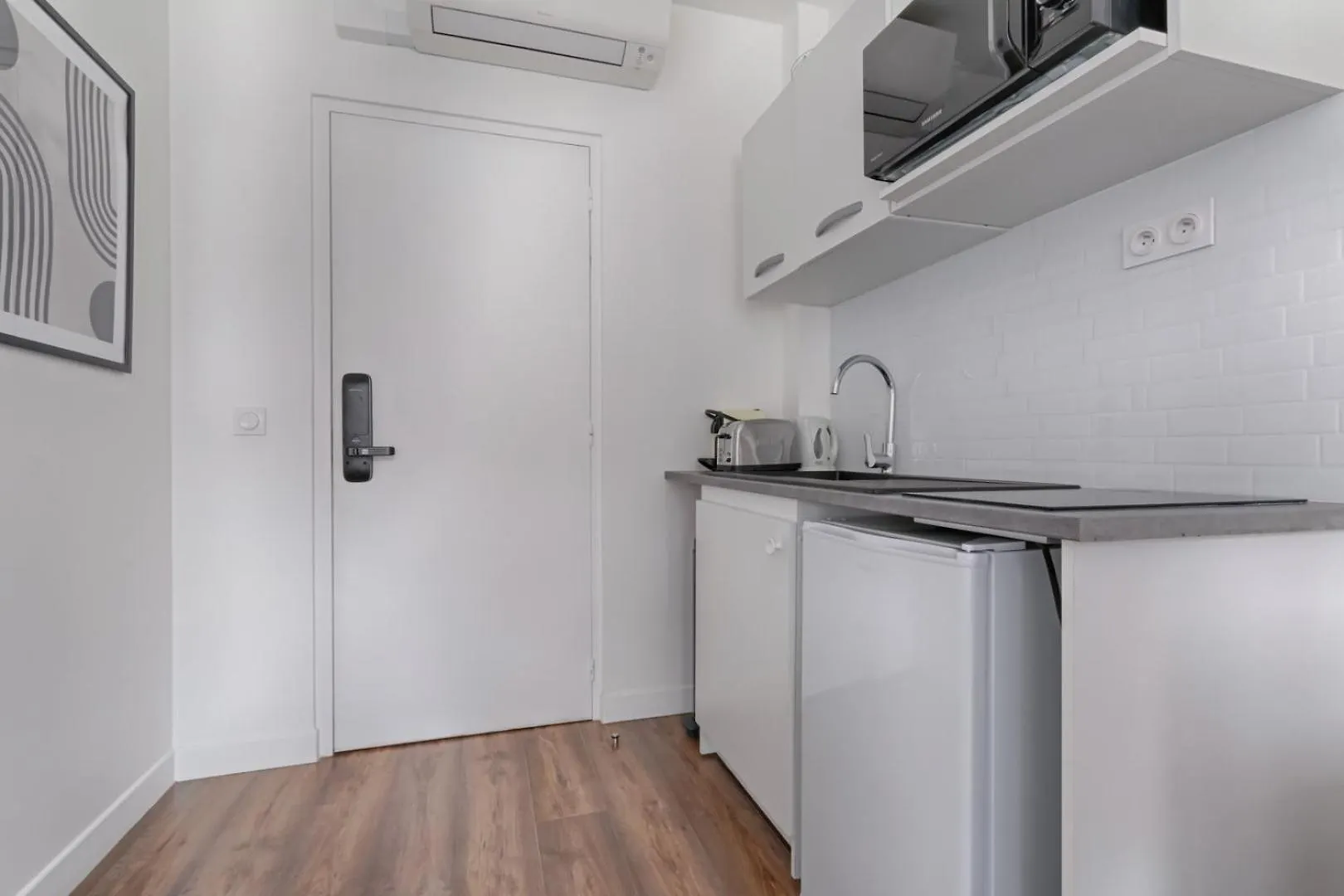 Tbs 312 - Charming Studio Near Marais District 파리 0*,  프랑스